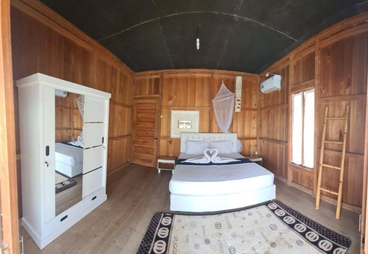 Hotel Panorama Ekas Zewnętrze zdjęcie