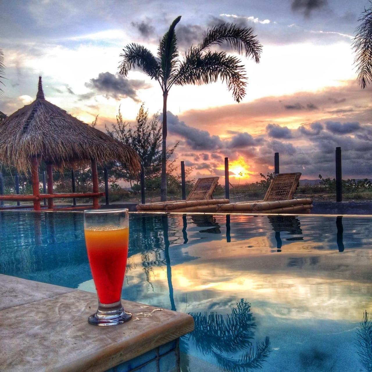 Hotel Panorama Ekas Zewnętrze zdjęcie